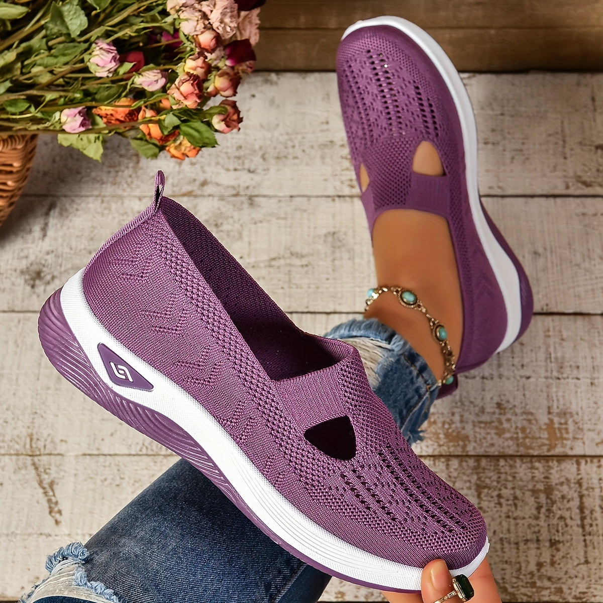 Casual Slip-On Sneakers | OhLucy