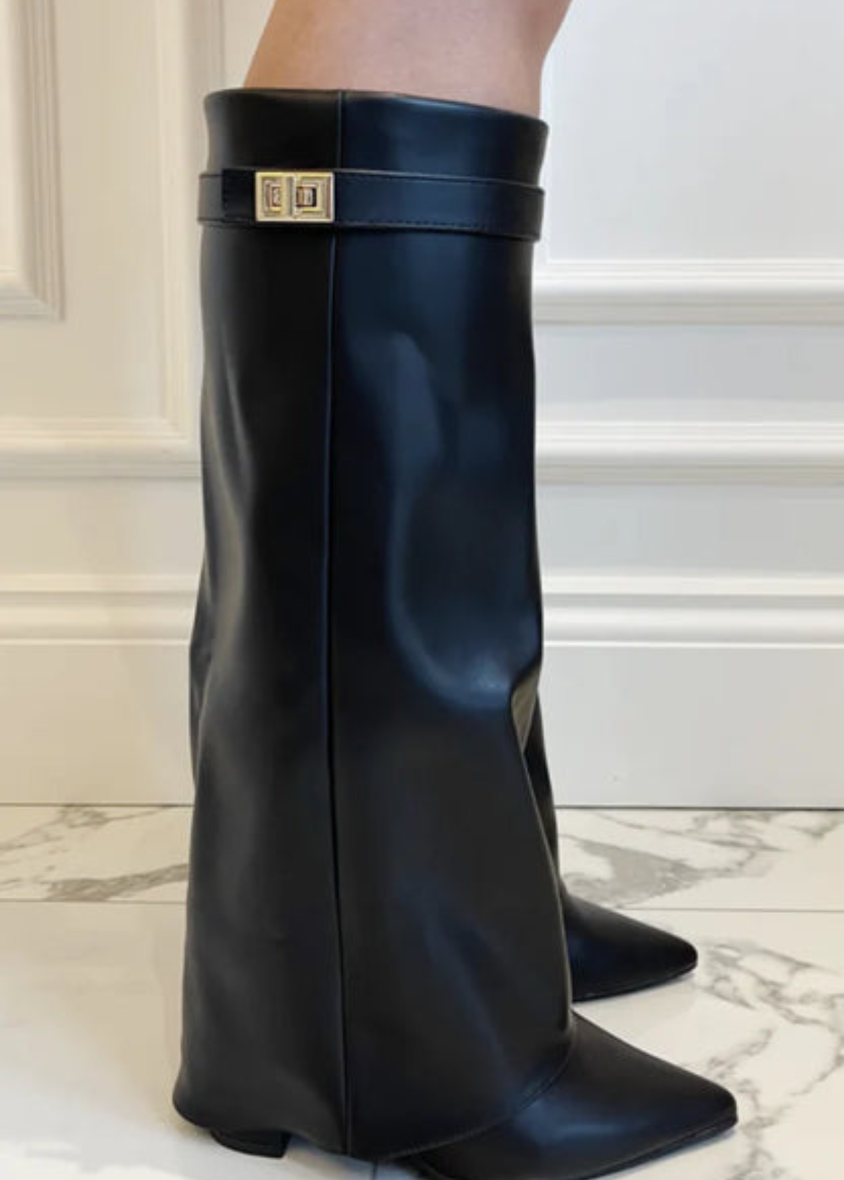Olushia Suede Boots